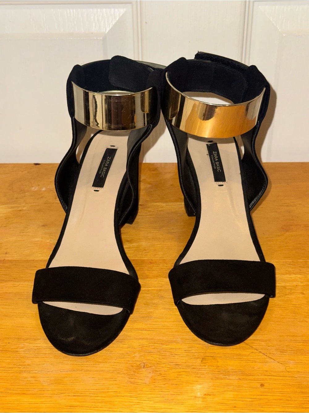 ZARA Black Faux Suede Gold Cuff Block Heels Sandals Size EU 38 (US 7.5) - Picture 3 of 8